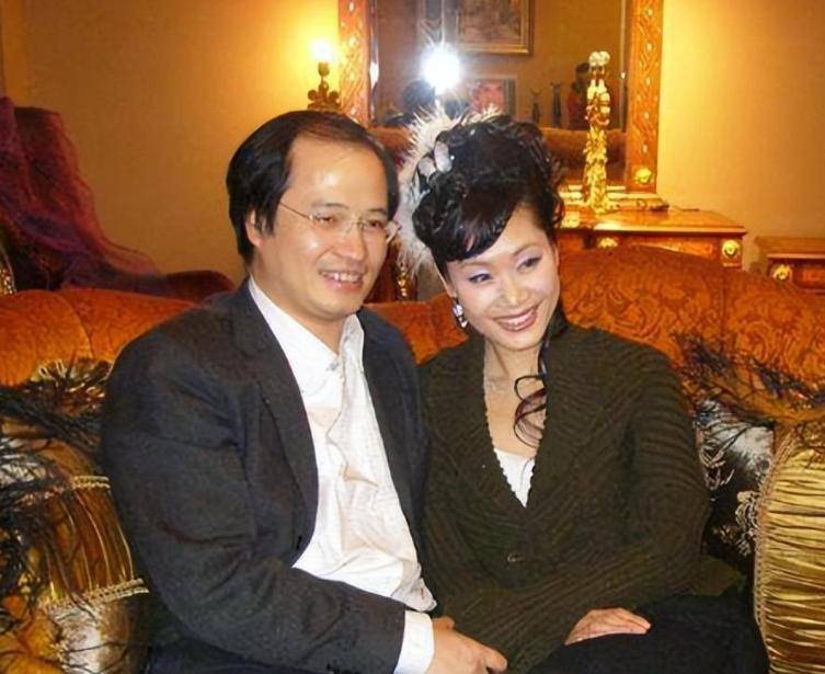 于文华13年绯闻真相:感情状况、与朱之文关系、无子女?全是谣言