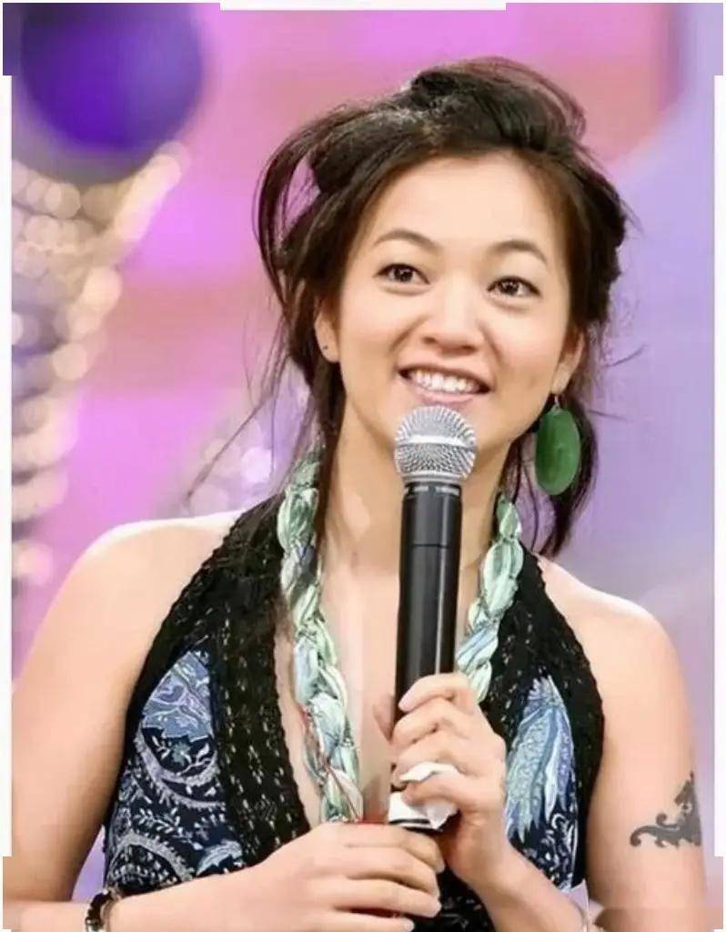 阿雅被指控抄袭视频 道歉下架引发原创讨论
