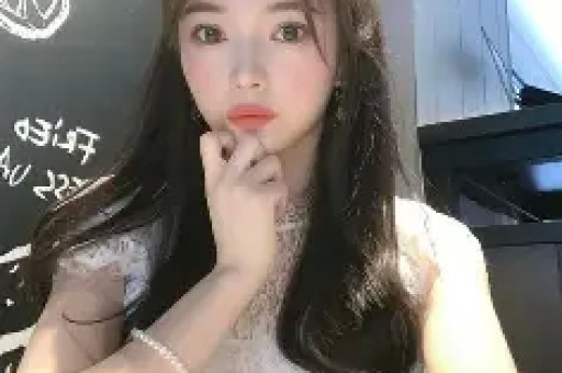 蒙淇淇撕白鹿风波：于正力挺编剧团队反击
