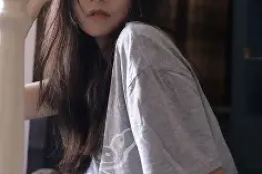 网红小英曝上拉如出轨表妹,离婚风波升级