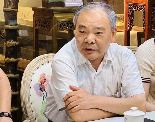 强强联合:中华好蟹携手好海参亮相2024上海蟹博会