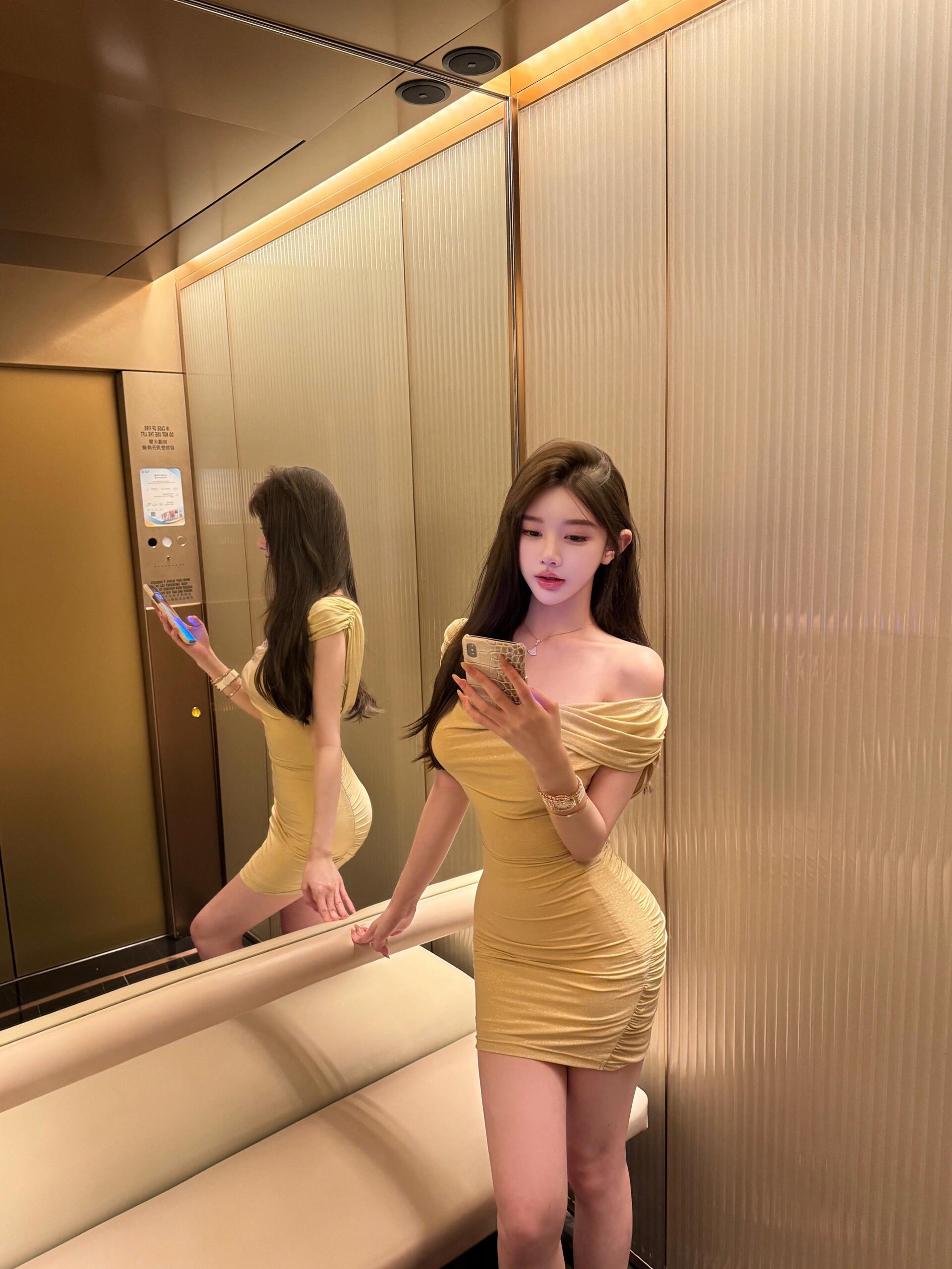 抖音小璐姐姐(本名王璐)和男友自拍流出,爱意难挡