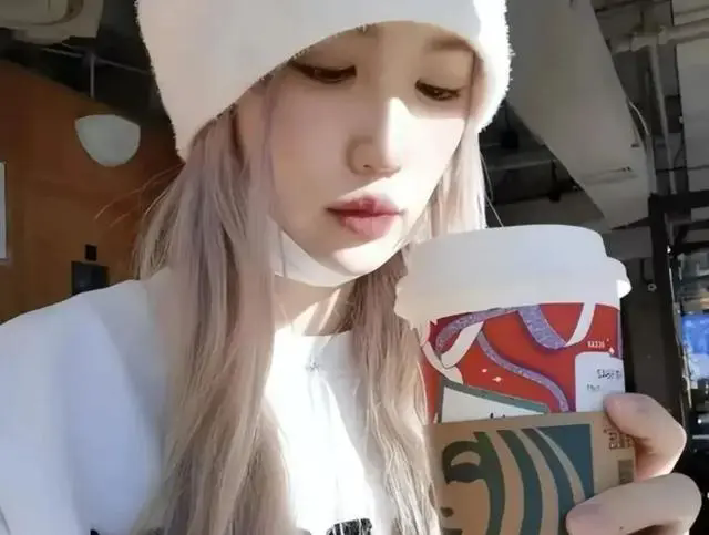 马蓉移民生活曝光：离婚财富与颜值蜕变